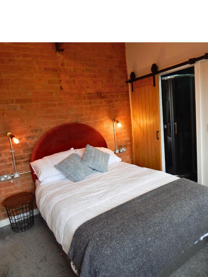 Villa Vip 3Br Grade2 Luxurious Industrial House With Wood Fire, Electric Blinds And Big Cast Iron Windows In The Heart Of The Jq Birmingham Exterior foto