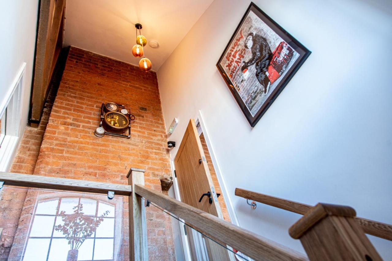 Villa Vip 3Br Grade2 Luxurious Industrial House With Wood Fire, Electric Blinds And Big Cast Iron Windows In The Heart Of The Jq Birmingham Exterior foto