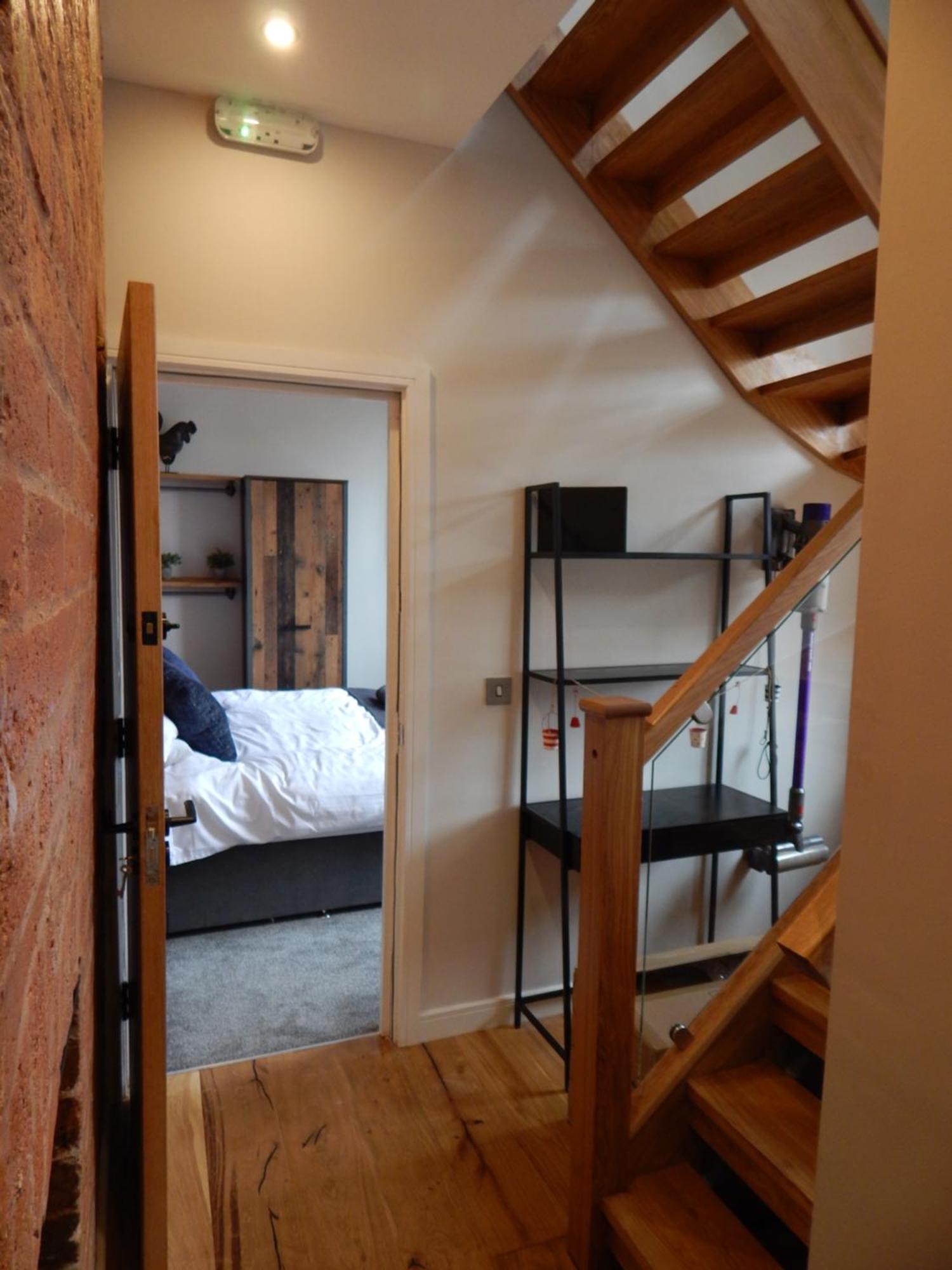 Villa Vip 3Br Grade2 Luxurious Industrial House With Wood Fire, Electric Blinds And Big Cast Iron Windows In The Heart Of The Jq Birmingham Exterior foto